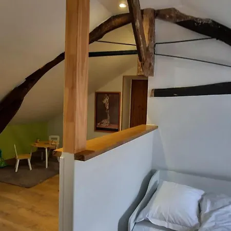 Le Refuge Des Libellules Bed & Breakfast