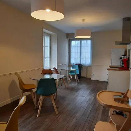 Le Refuge Des Libellules 住宿加早餐酒店